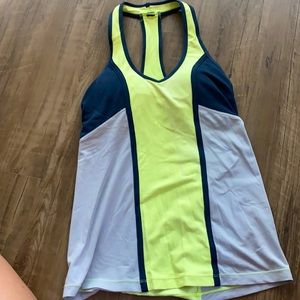 Lorna Jane M athletic top
